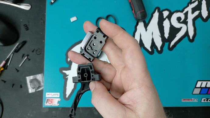 WIN_20250106_22_00_01_Pro